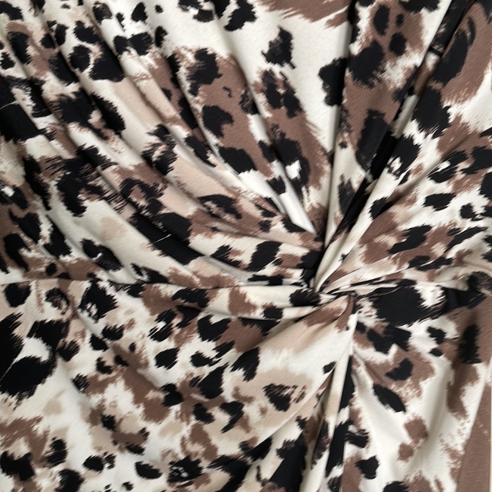 212 Collection Women’s Short sleeve animal print dress Size XS NWT - Picture 2 of 8